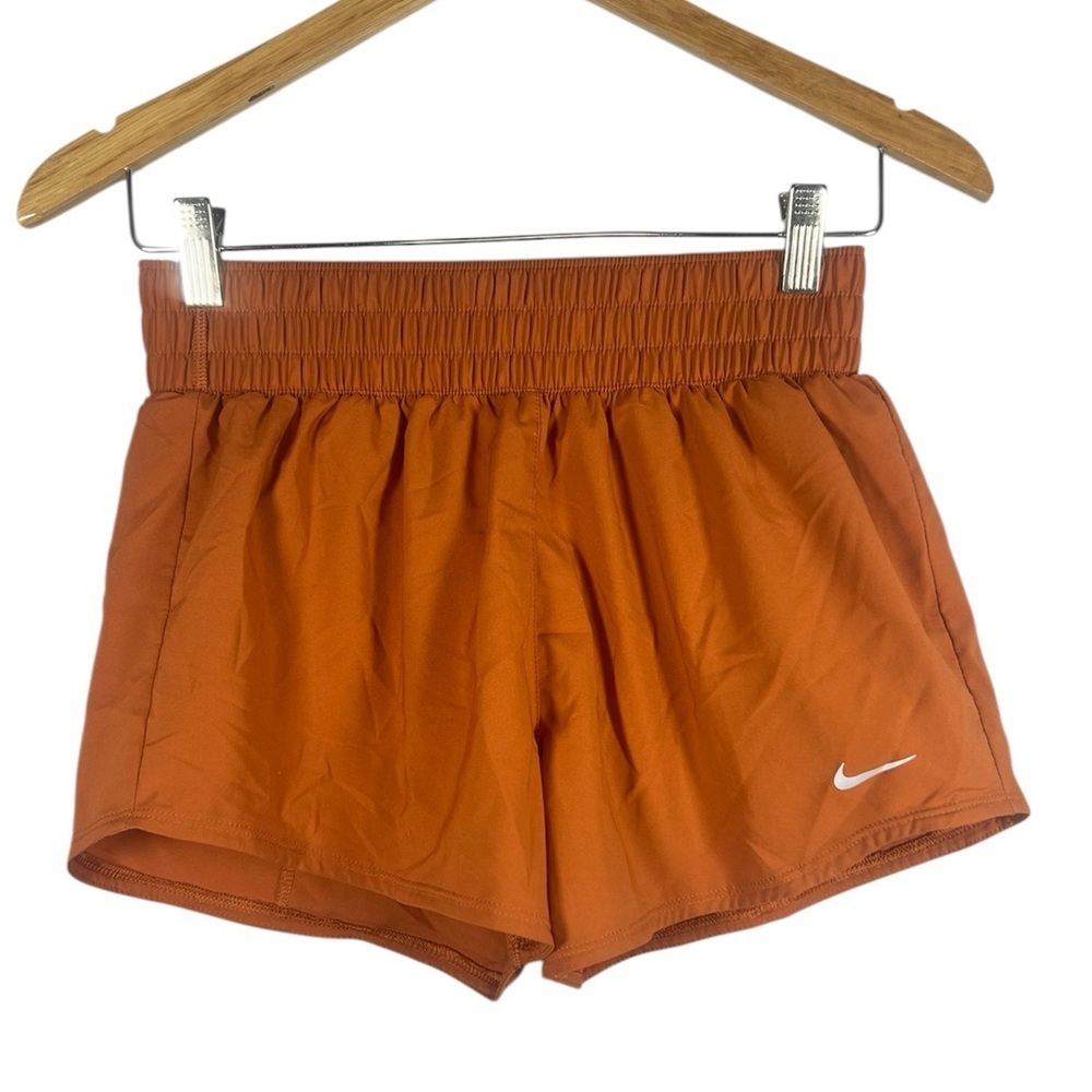 Nike One Dri-FIT Ultra High-Waisted Brief-Lined Shorts Small - Picture 2 of 6